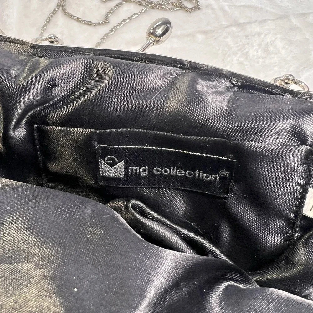 Vintage MG Collection Black Beaded Evening Bag Kisslock Chain Clutch Purse